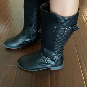 Girls size 3 black boots from Kohls